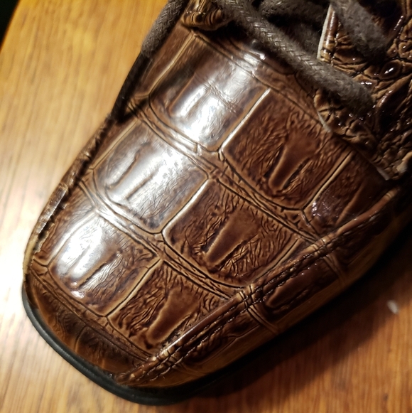 NEW! Crocodile Kids Brown Shoes (Sz 8) - Picture 2 of 4